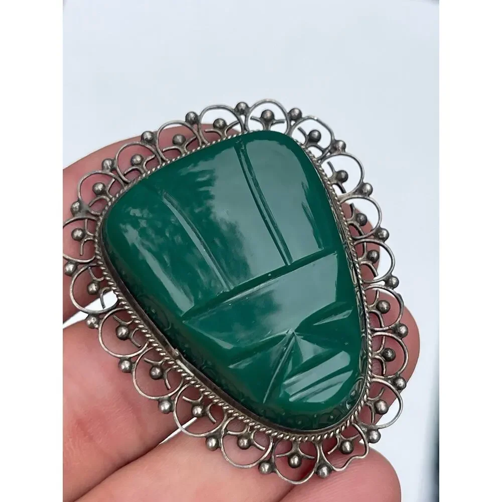 Vintage Mexican Carved Green Onyx Mask Brooch - Sterling Silver .80 Troy Oz